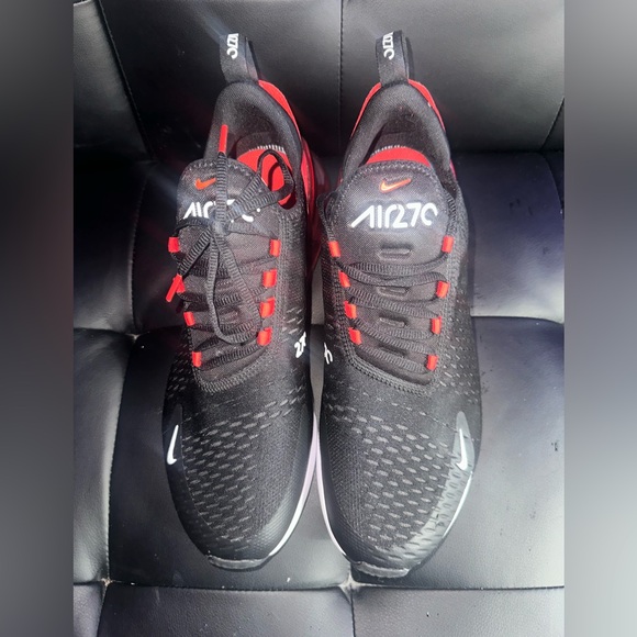 2021
Air Max 270 GS 'Bred' size 12 w/box - Picture 8 of 14